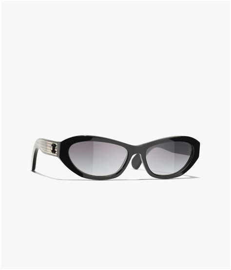 chanel oval sunglasses black and white|chanel sunglass case price.